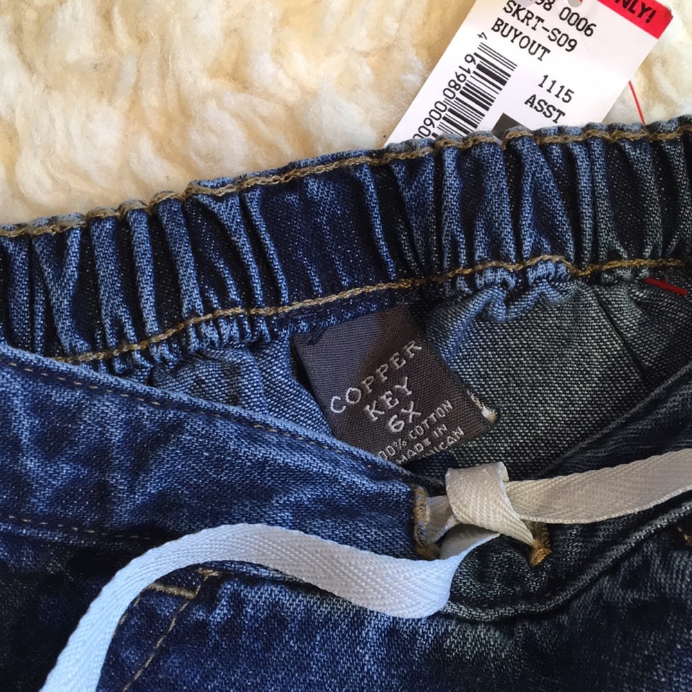 NWT Children’s skirt - Picture 2 of 2